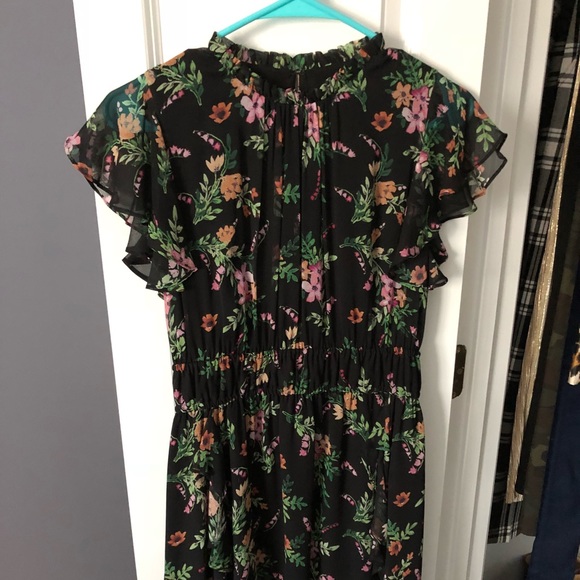 Gorgeous 2018 SHOSHANNA Floral & Frilly Dress! - Picture 2 of 9